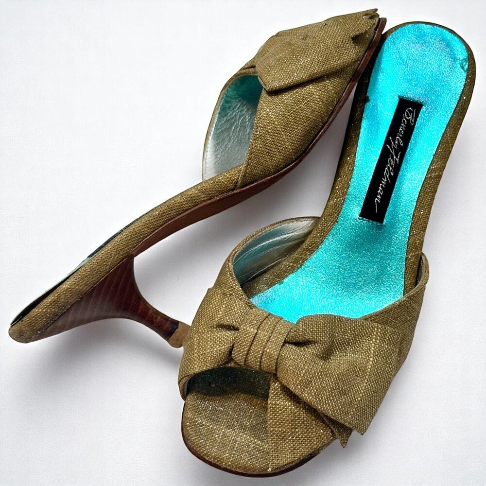 Beverly Feldman Olive Green Bow Heels Metallic Aqua Detail Preppy & Sassy Sz 6M
